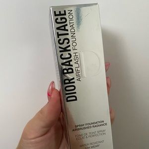 Dior backstage airflash foundation